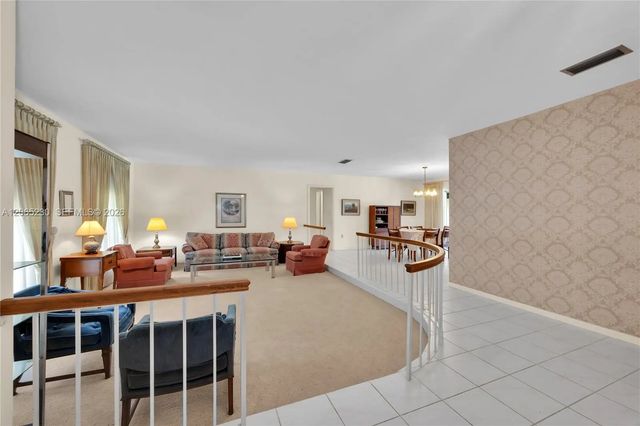 5 of 41 - 11800 Sw 72nd Avenue, Pinecrest, FL