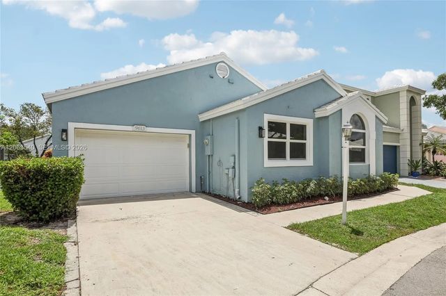 4 of 63 - 9613 Nw 8th Circle, Plantation, FL