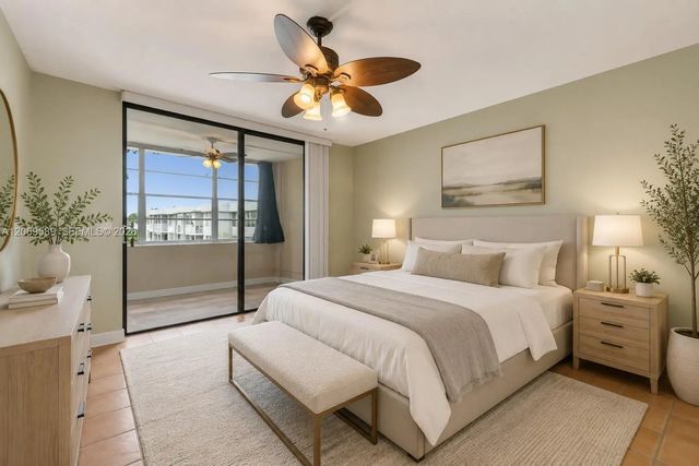 3 of 17 - 2771 Taft Street #407, Hollywood, FL