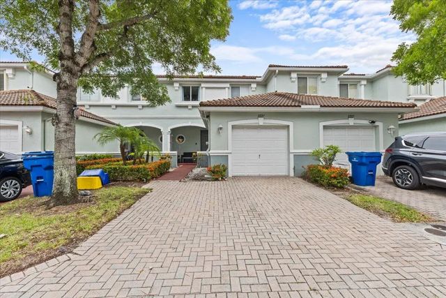 3 of 43 - 2227 Oakmont Drive, Riviera Beach, FL
