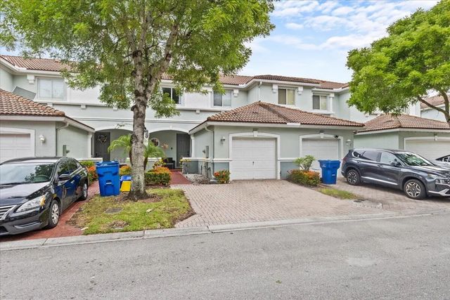 4 of 43 - 2227 Oakmont Drive, Riviera Beach, FL