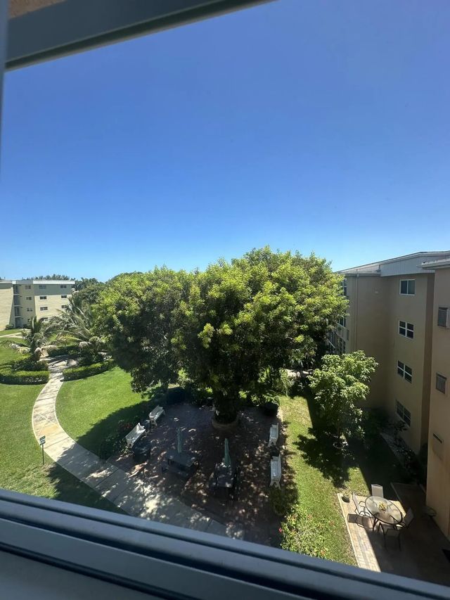 4 of 25 - 2600 Ne 1st Lane #413, Boynton Beach, FL