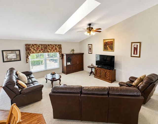 3 of 16 - 441 Se Nome Drive, Port St. Lucie, FL