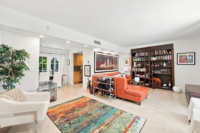 2 of 37 - 243 Meridian Avenue #113, Miami Beach, FL