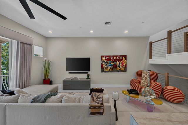 2 of 79 - 3224 Ne 4th Street, Pompano Beach, FL