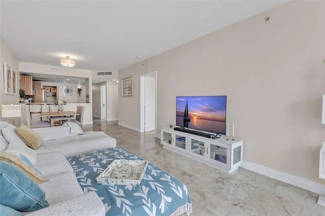 5 of 30 - 6305 Indian Creek Drive #3g, Miami Beach, FL