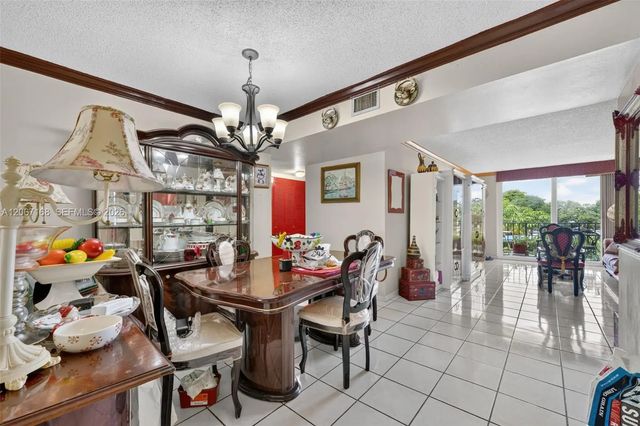 5 of 29 - 12500 Ne 15th Avenue #306, North Miami, FL