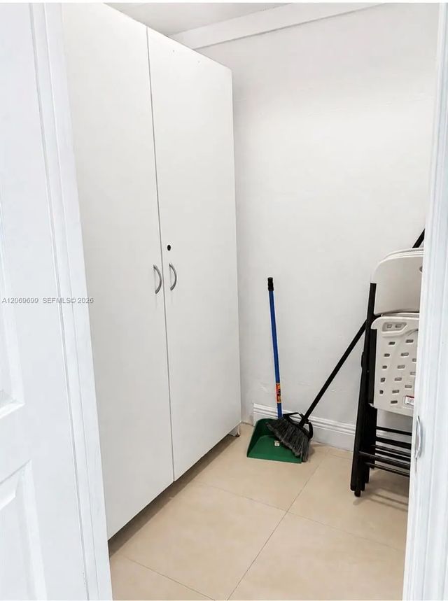 3 of 10 - 5445 Collins Avenue #cu26, Miami Beach, FL