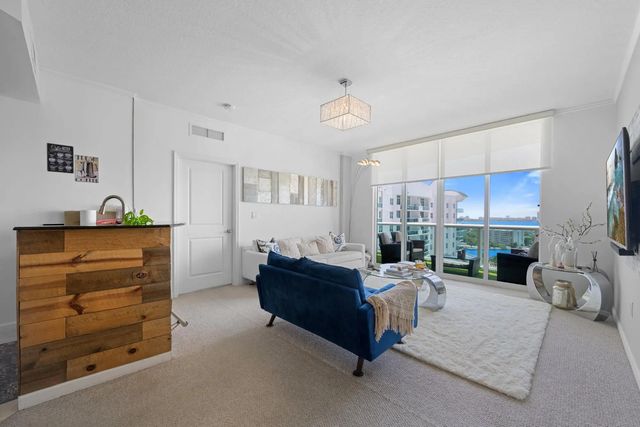 5 of 28 - 7900 Harbor Island Drive #1517, North Bay Village, FL