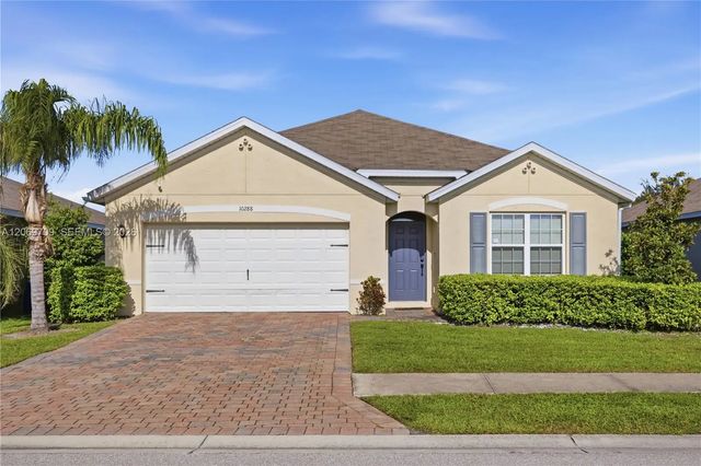 10288 Silver Pond Lane, Lehigh Acres