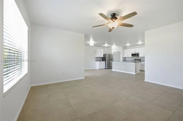 5 of 39 - 10288 Silver Pond Lane, Lehigh Acres, FL