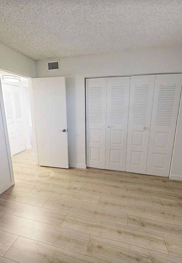 4 of 18 - 4025 N Nob Hill Road #409, Sunrise, FL