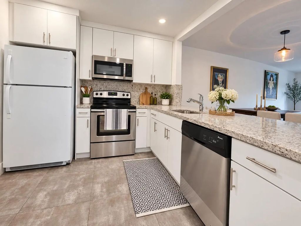 7915 Camino Real #apt N416, Miami
