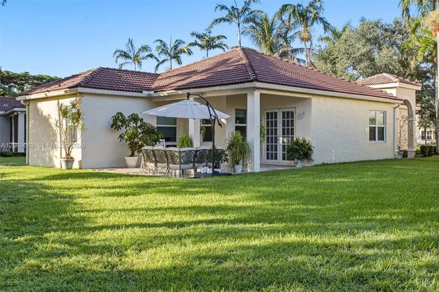 2 of 36 - 1514 Winterberry Lane, Weston, FL