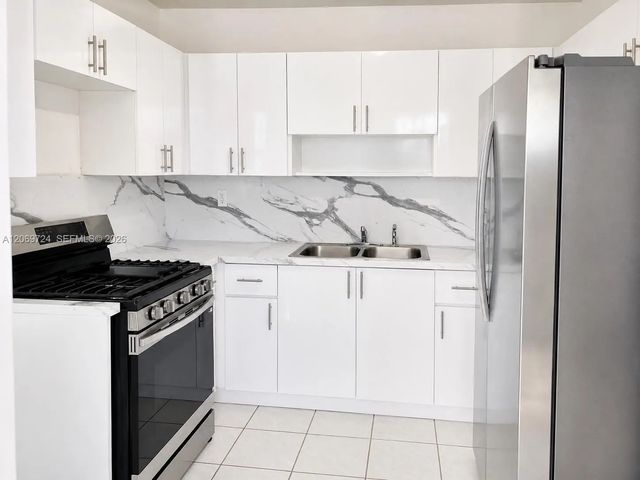 4 of 11 - 1230 W 54th Street #329a, Hialeah, FL