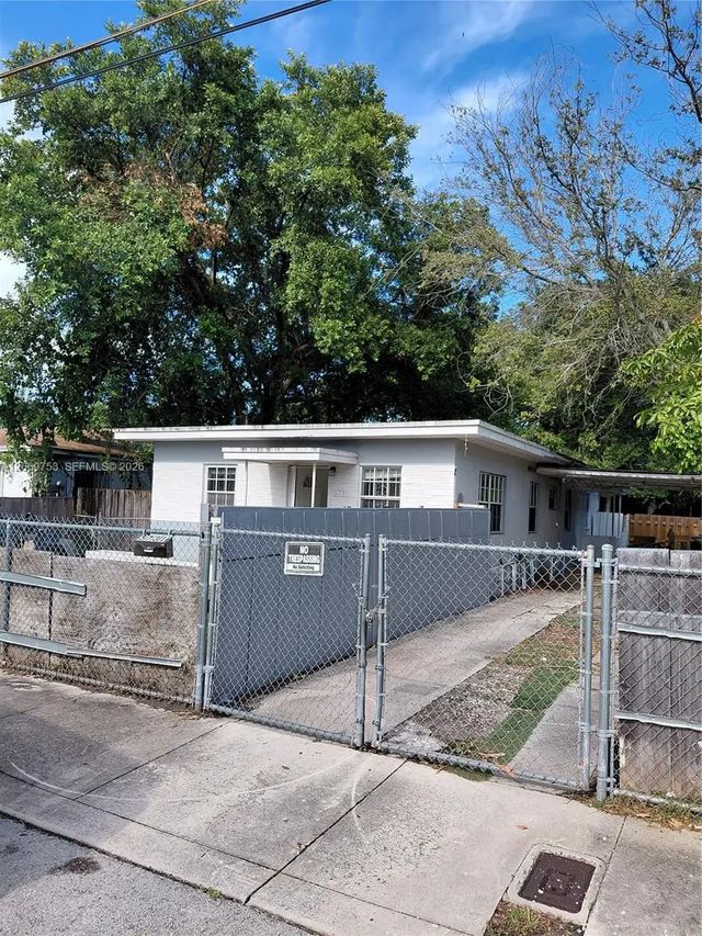 5 of 23 - 5731 Nw 6th Avenue, Miami, FL