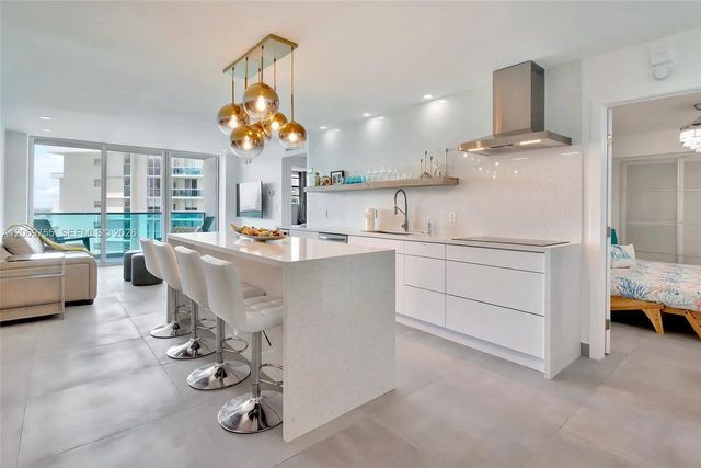 5 of 65 - 4001 S Ocean Drive #14h, Hollywood, FL