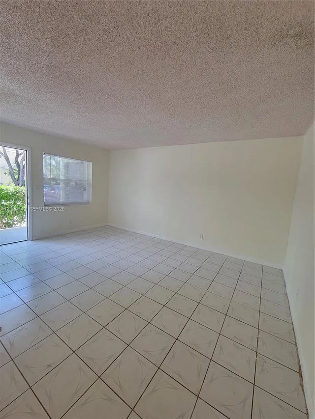 5 of 15 - 1425 Arthur Street #101a, Hollywood, FL