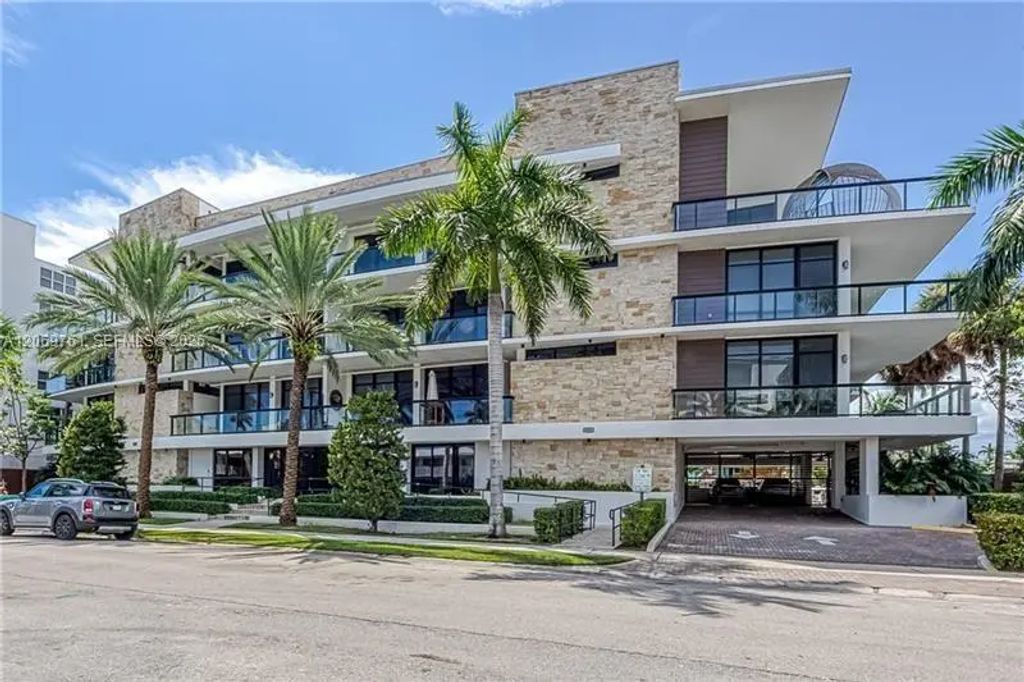 161 Isle Of Venice Drive #202, Fort Lauderdale