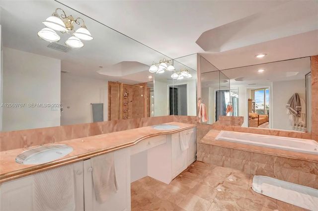 9595 N Collins Avenue #5ng, Surfside