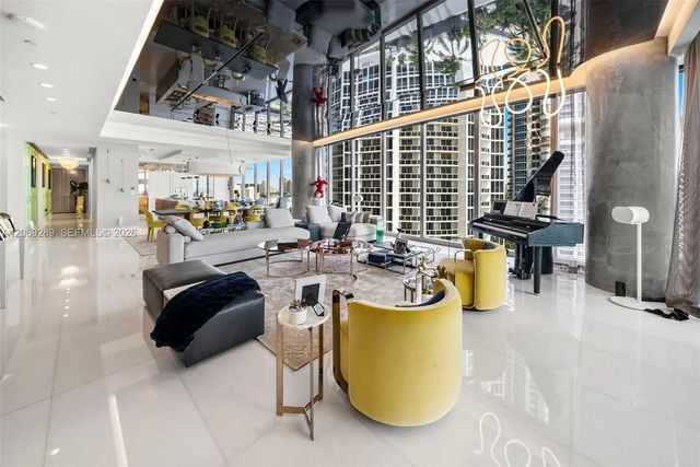 4 of 71 - 17975 Collins Avenue #n-1102, Sunny Isles Beach, FL