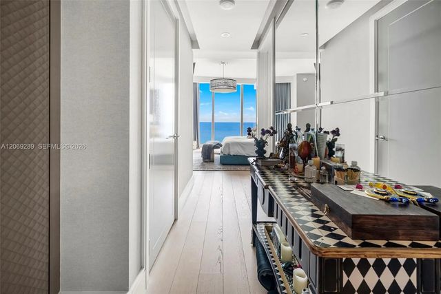 5 of 71 - 17975 Collins Avenue #n-1102, Sunny Isles Beach, FL