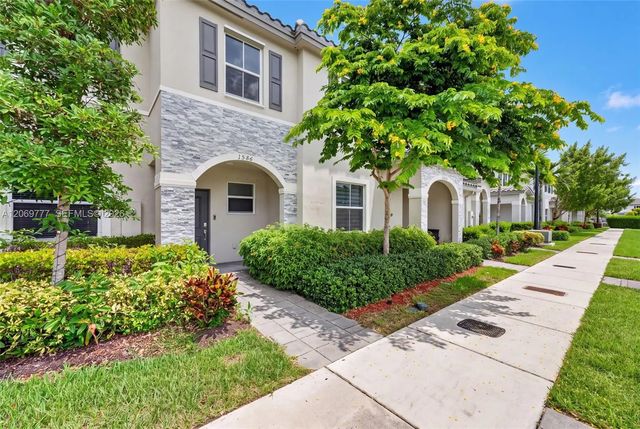 1586 Se 27th Terrace #1586, Homestead