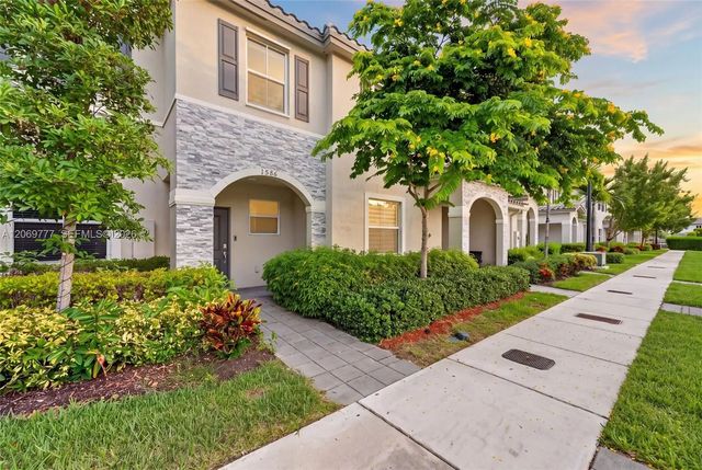 2 of 34 - 1586 Se 27th Terrace #1586, Homestead, FL