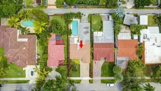 4 of 36 - 1321 Madison Street, Hollywood, FL