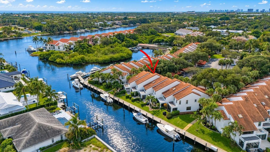 2339 Treasure Isle Drive #44, Palm Beach Gardens
