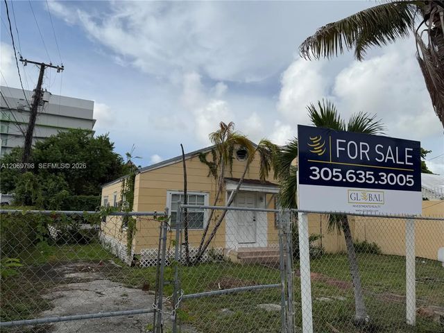5 of 13 - 2728 Nw 3rd Street, Miami, FL