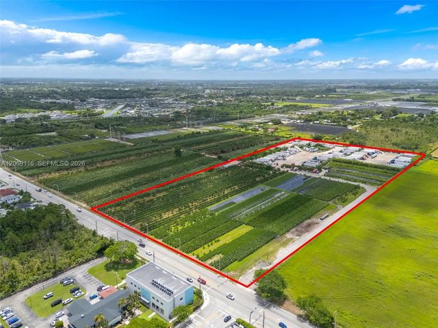 3 of 17 - 142 Sw Av 184 Street, , FL