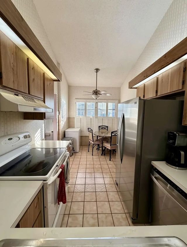 4 of 22 - 1270 Parkside Green Drive #d, Greenacres, FL