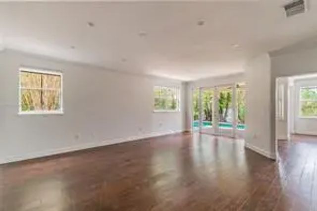 3 of 7 - 11344 Nw 46th Lane, Doral, FL