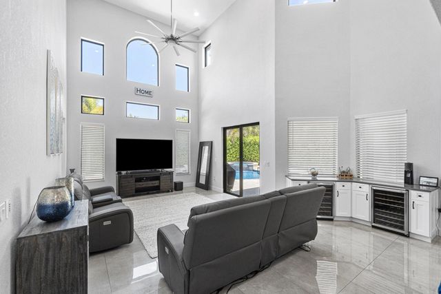 4 of 32 - 735 Nw 124th Avenue, Coral Springs, FL