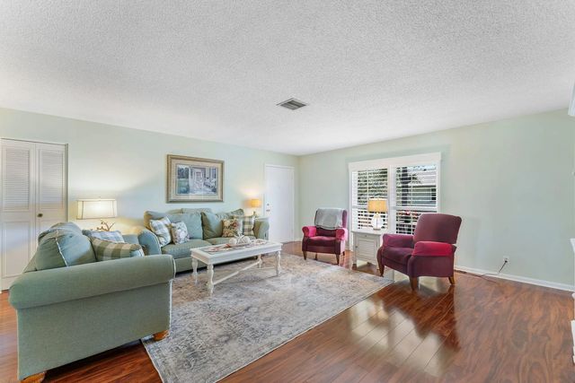 2 of 24 - 2015 S Seacrest Boulevard #c, Boynton Beach, FL