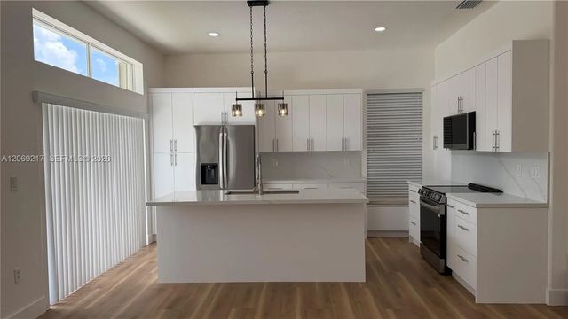 3 of 14 - 19089 Nw 23rd Court, Pembroke Pines, FL