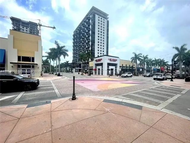 5 of 13 - 5252 Nw 85th Avenue #1608, Doral, FL