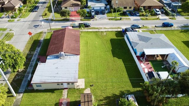 3 of 10 - 5676 Fletcher Street, Hollywood, FL
