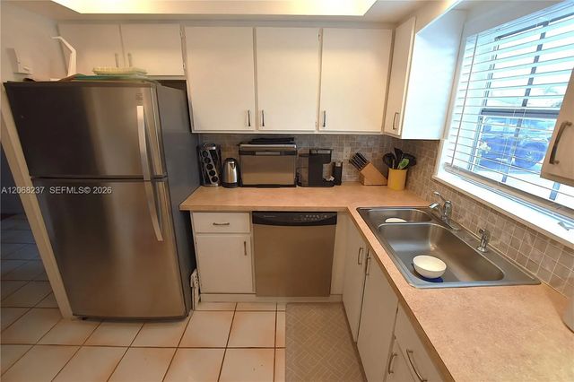 2666 Emory Drive E #f, West Palm Beach