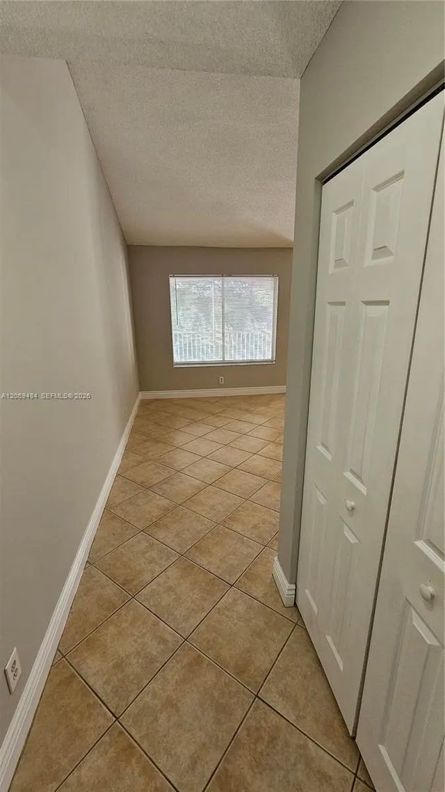 4 of 32 - 815 W Boynton Beach Boulevard #4-205, Boynton Beach, FL