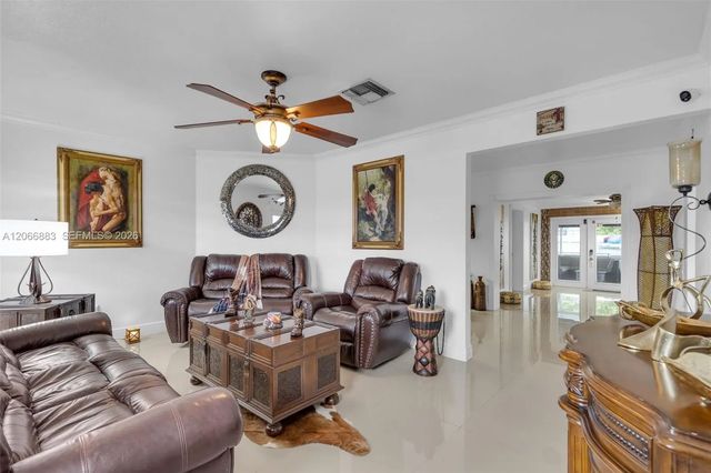 5 of 37 - 20514 Nw 44th Place, Miami Gardens, FL