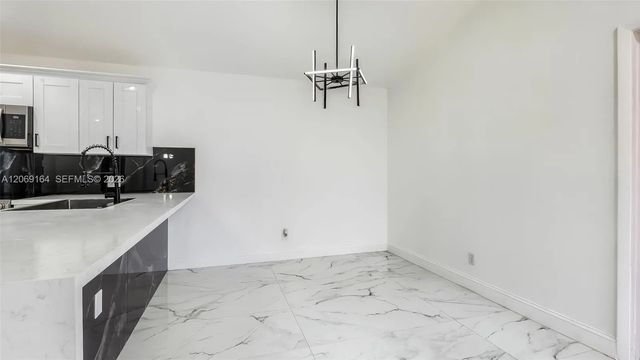 2 of 49 - 2421 Sw 84th Terrace, Miramar, FL