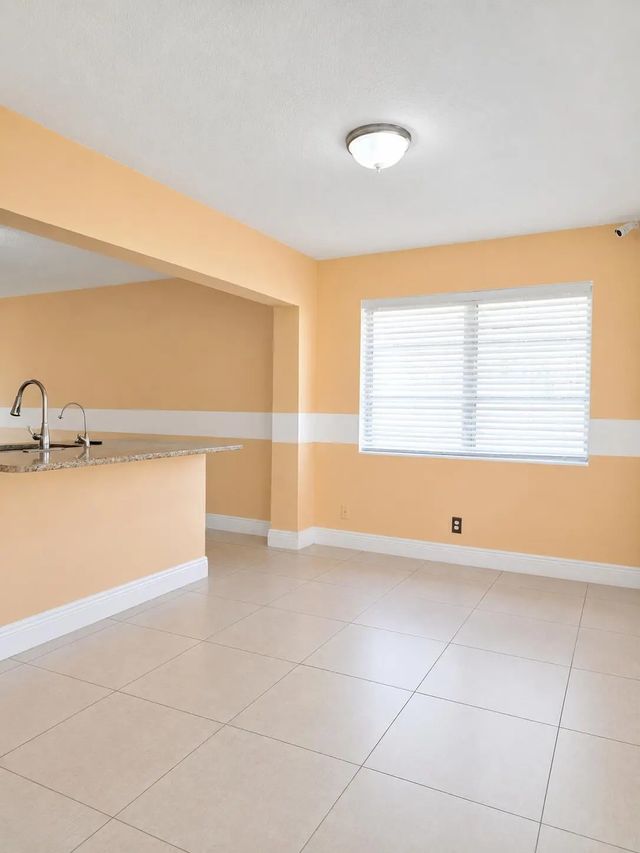 4 of 36 - 2603 Nw 54th Street, Tamarac, FL