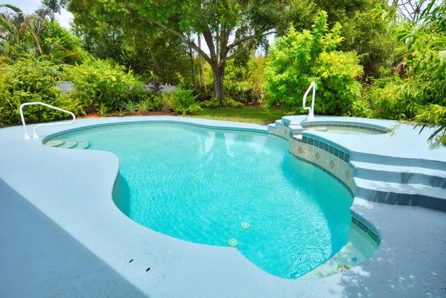 4 of 63 - 900 Nw Waterlily Place, Jensen Beach, FL