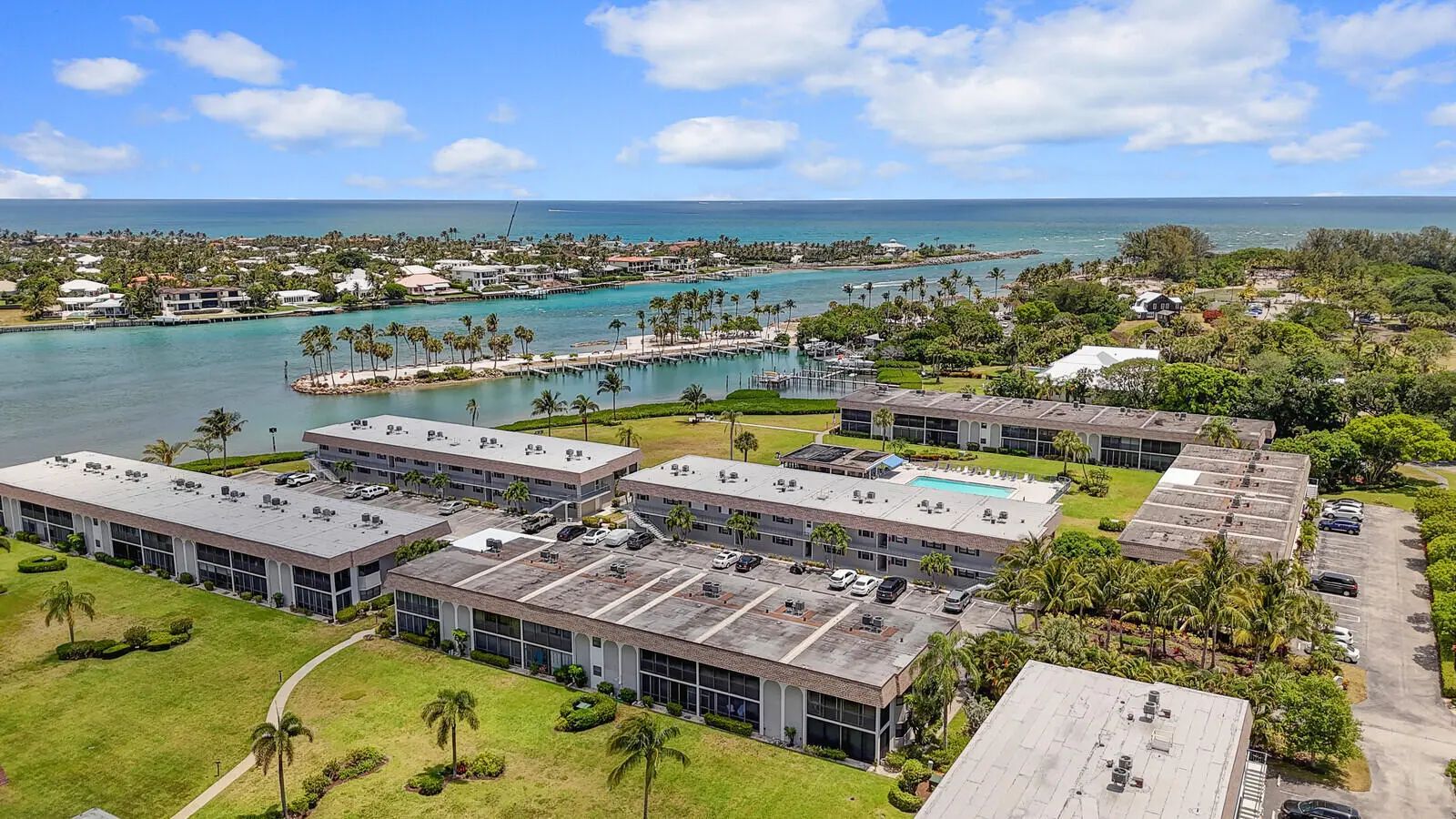 JUPITER INLET CONDO Real Estate listing B26063351, Jupiter FL