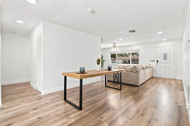 5 of 23 - 7741 Sw 1st Street, Margate, FL