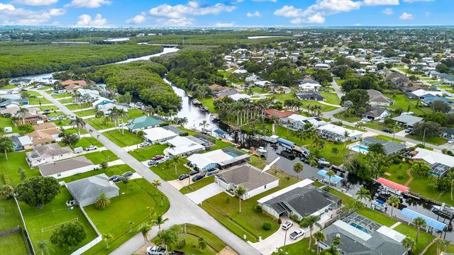 4 of 56 - 798 Se Seahouse Drive, Port St. Lucie, FL