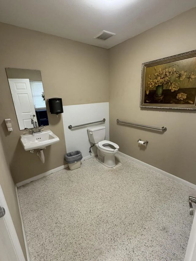3 of 11 - 761 E Prima Vista Boulevard, Port St. Lucie, FL