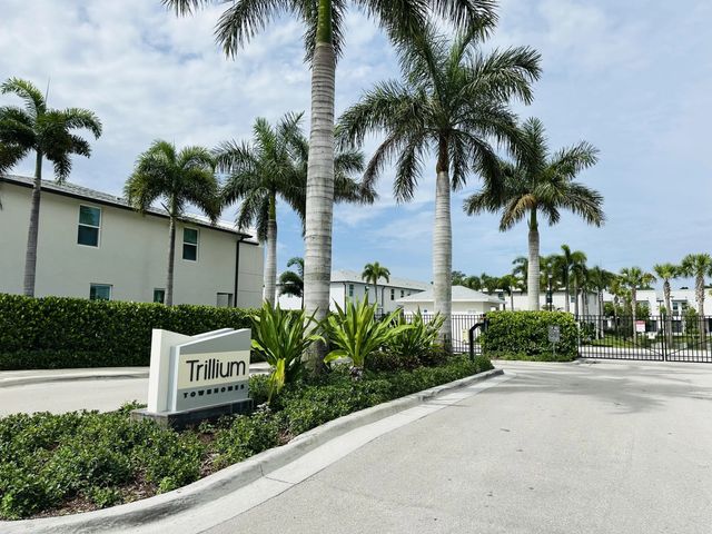 4 of 28 - 3949 Se Mentmore Lane, Stuart, FL
